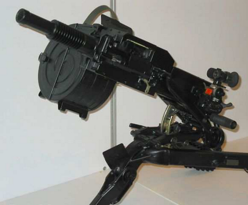 Граната для Порошенко: как президент-олигарх зарабатывает на войне — скандальное расследование Граната для Порошенко: как президент-олигарх зарабатывает на войне — скандальное расследование