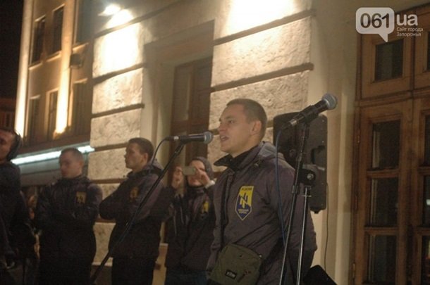 В Запорожье прошло фекальное шествие В Запорожье прошло фекальное шествие