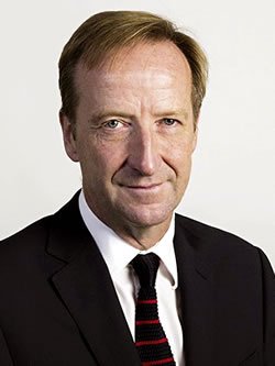 Глаза и уши Уайтхолла. Лондон продолжает тайные войны с Москвой