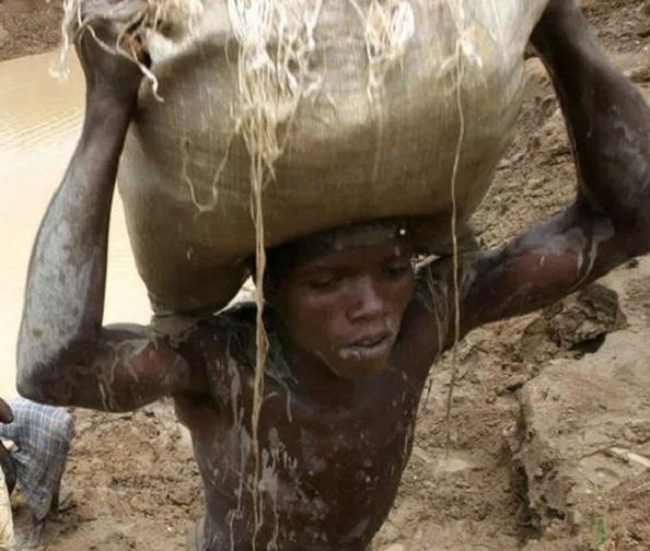 Шокирующая изнанка высокотехнологичной индустрии, о которой вы не должны знать Шокирующая изнанка высокотехнологичной индустрии, о которой вы не должны знать