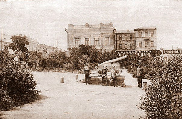 Сегодня у Луганска юбилей