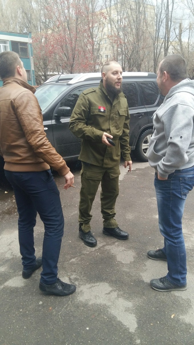 Выборы на Украине: пьяный председатель, сломанные урны и потерянная печать