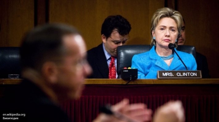 Российское телевидение не на шутку напугало Клинтон Российское телевидение не на шутку напугало Клинтон