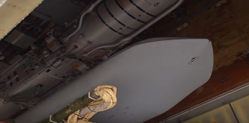 Первое боевое применение крылатой ракеты КРБД Х-101 / РВСН успешно испытали ракету "Тополь" с боевым оснащением Первое боевое применение крылатой ракеты КРБД Х-101 / РВСН успешно испытали ракету "Тополь" с боевым оснащением