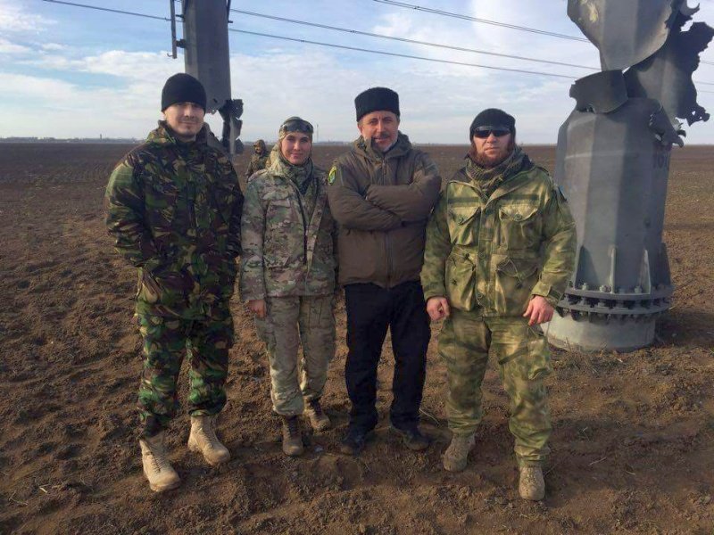 Херсонщина: террористы-«блокадники» пытаются помешать ремонту взорванных ЛЭП 