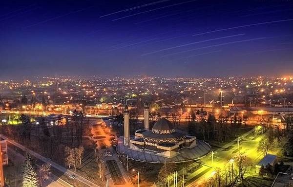 Перестрелки в центре Нальчика. Предположительно ликвидирован лидер ИГИЛ КБР Перестрелки в центре Нальчика. Предположительно ликвидирован лидер ИГИЛ КБР