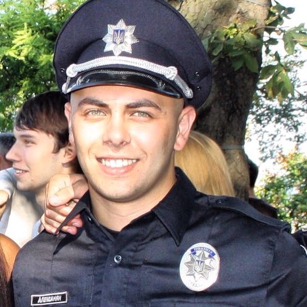 Был бы приказ - положили б мы вас ! ("Беркут") Был бы приказ - положили б мы вас ! ("Беркут")