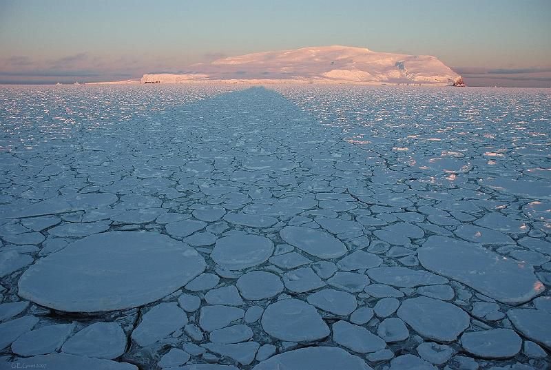 Норвегия: остров Петра Первого — наш! Норвегия: остров Петра Первого — наш!