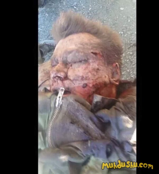 18+ Террористы ИГИЛ убили российских лётчиков (видео + фото) 18+ Террористы ИГИЛ убили российских лётчиков (видео + фото)