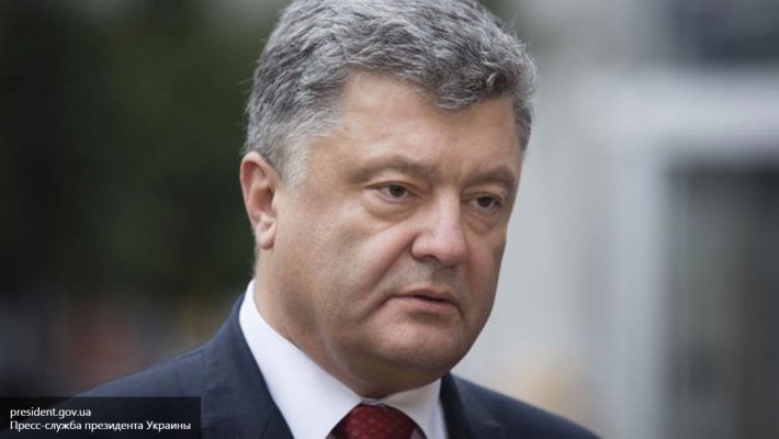 Порошенко назвал трусами уставших от Украины европейцев
