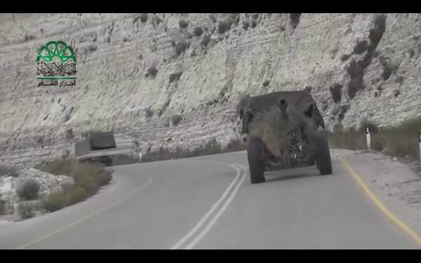 Боевики из террористической группировки «Ахрар Аш-Шам» сообщают о нанесении артиллерийского удара по российской авиабазе в Сирии Боевики из террористической группировки «Ахрар Аш-Шам» сообщают о нанесении артиллерийского удара по российской авиабазе в Сирии