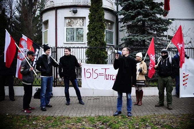 «Стоп турецкому лицемерию!» Польша присоединилась к антитурецким акциям «Стоп турецкому лицемерию!» Польша присоединилась к антитурецким акциям