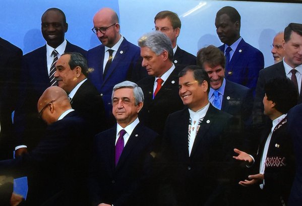 Путин не стал фотографироваться с Эрдоганом на Конференции ООН Путин не стал фотографироваться с Эрдоганом на Конференции ООН