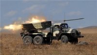 Украина стягивает тяжелое вооружение к границе Донбасса