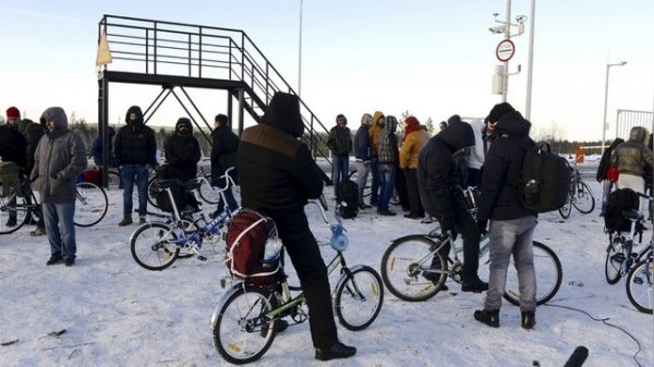 Норвежский инспектор: Россия давно предупреждала о «лавине беженцев»