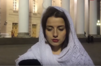 Россиянка ответила на угрозы ИГИЛ антитеррористическими стихами