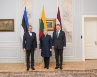 Прибалтика отказалась сражаться с ИГИЛ в союзе с Россией
