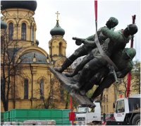 В Польше упразднена разница между вандализмом и государственной политикой. Юрий Селиванов