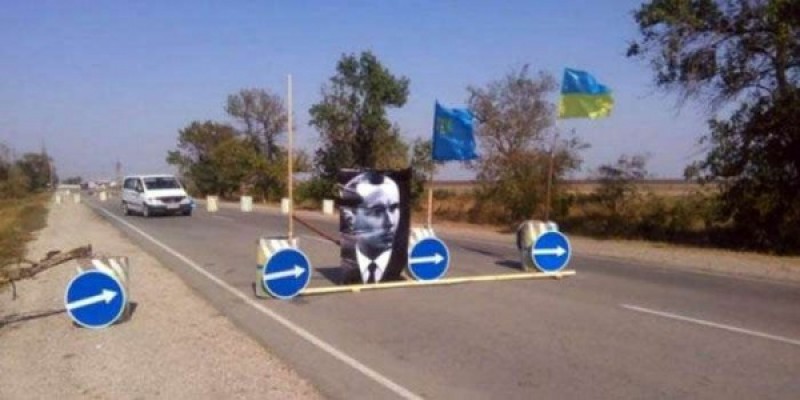 Теперь укрокиборги сдерживают российскую армию и в Крыму Теперь укрокиборги сдерживают российскую армию и в Крыму