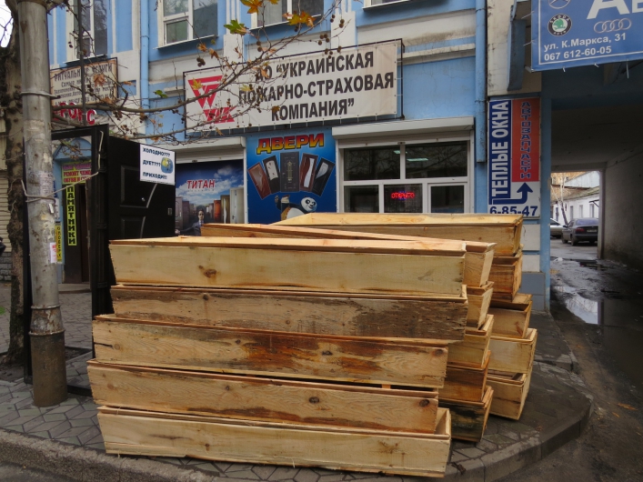 Вести могилизации: Мелитопольцы шокированы как военкомат запасается гробами