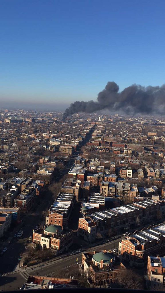 На химзаводе в Чикаго прогремело несколько взрывов На химзаводе в Чикаго прогремело несколько взрывов