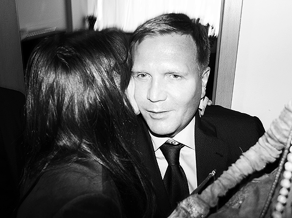 Дима Шумков. Столь обширные знания и такая прожорливость логично заканчиваются петлёй из галстуков