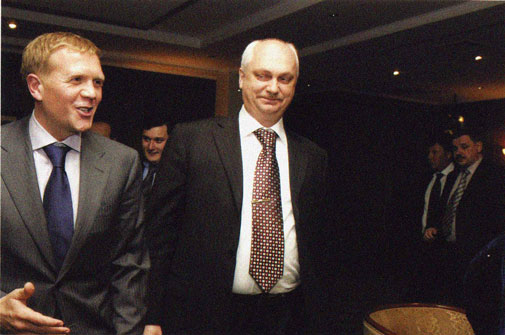 Дима Шумков. Столь обширные знания и такая прожорливость логично заканчиваются петлёй из галстуков