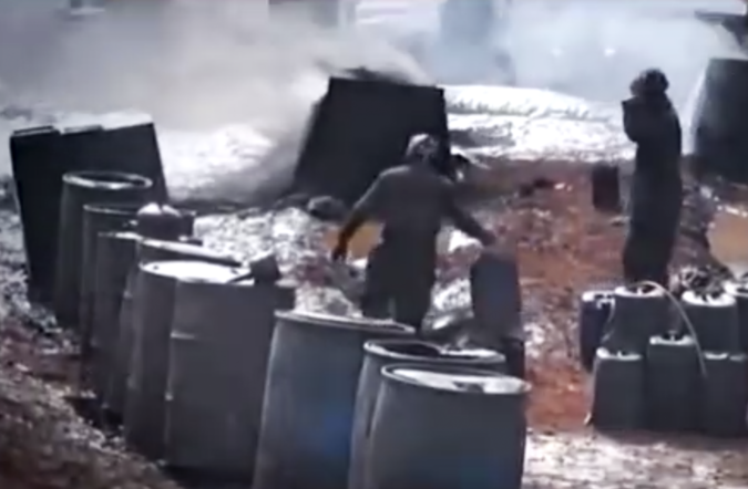 Нефтяные рабы ИГИЛ умирают от рака Нефтяные рабы ИГИЛ умирают от рака