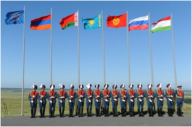 Керри едет в Москву хлопотать о постпрезидентском будущем Обамы. Юрий Селиванов Керри едет в Москву хлопотать о постпрезидентском будущем Обамы. Юрий Селиванов