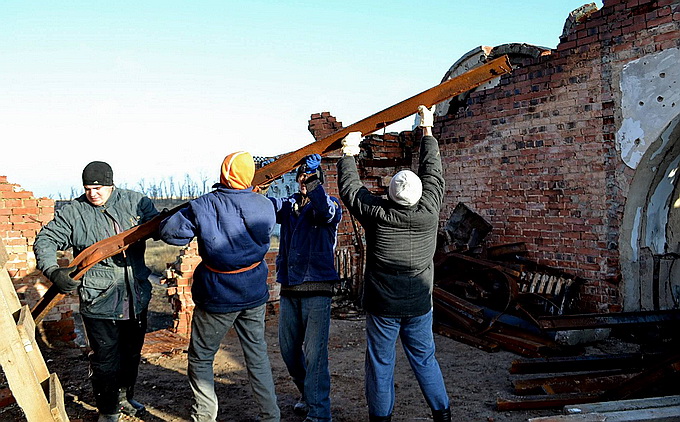 Страшные разрушения — фото монастыря Московского Патриархата, уничтоженного украинскими войсками Страшные разрушения — фото монастыря Московского Патриархата, уничтоженного украинскими войсками