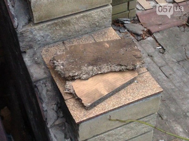 В Харькове неизвестный бросил гранату в жилой дом