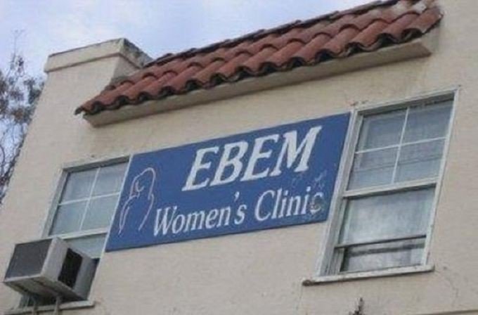 18 зарубежных вывесок, заставляющих русского человека плакать от смеха (18 +) 18 зарубежных вывесок, заставляющих русского человека плакать от смеха (18 +)