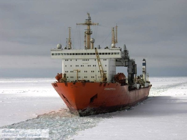 Атомный транспортный корабль «Севморпуть» выйдет в рейс впервые за 10 лет Атомный транспортный корабль «Севморпуть» выйдет в рейс впервые за 10 лет