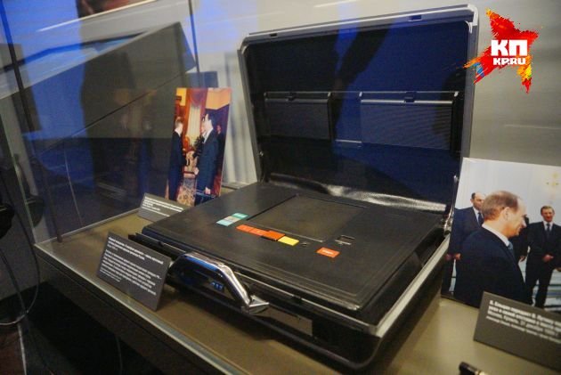 О чем Ельцин доложил Бушу-старшему накануне распада СССР. Стенограммы телефонных разговоров Ельцина и Горбачева с Д.Бушем О чем Ельцин доложил Бушу-старшему накануне распада СССР. Стенограммы телефонных разговоров Ельцина и Горбачева с Д.Бушем