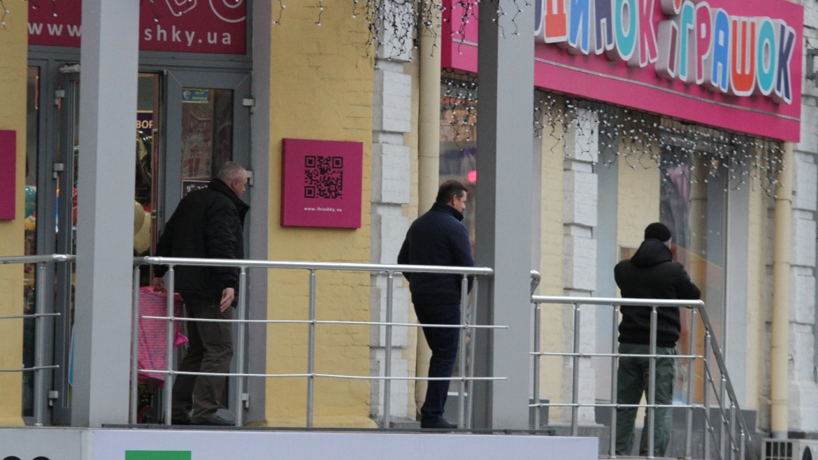 Самый “честный” радикал страны Ляшко купил себе машину за 8 млн. Такая в Украине только у Коломойского (фото) Самый “честный” радикал страны Ляшко купил себе машину за 8 млн. Такая в Украине только у Коломойского (фото)