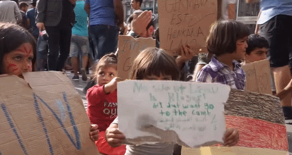 10 событий 2015 года, которые войдут в учебники истории, в GIF-анимациях 10 событий 2015 года, которые войдут в учебники истории, в GIF-анимациях