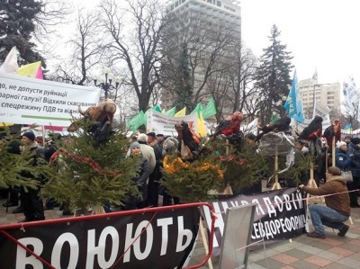 Дорогие лавочники, а не сходить ли вам… в Европу? Дорогие лавочники, а не сходить ли вам… в Европу?