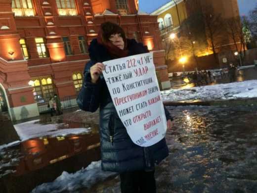 Украинский Мiкола зашатал рЭжим