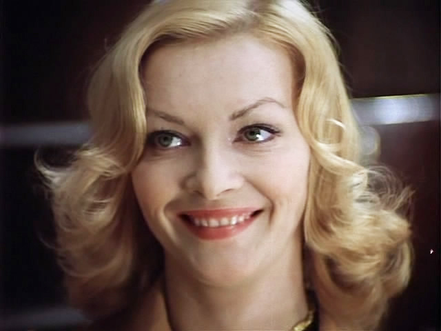 На Украине могут запретить «Иронию судьбы» — в фильме снялась актриса, представляющая угрозу нацбезопасности На Украине могут запретить «Иронию судьбы» — в фильме снялась актриса, представляющая угрозу нацбезопасности