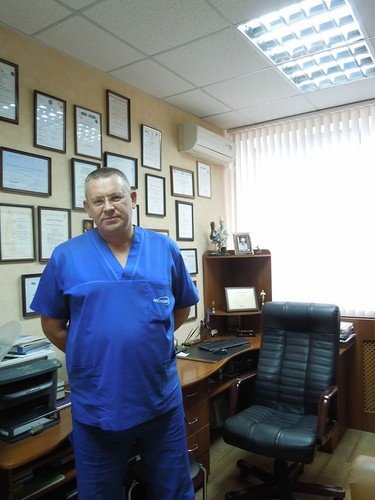 Донецкий врач Седаков. Просто долг или мужество?