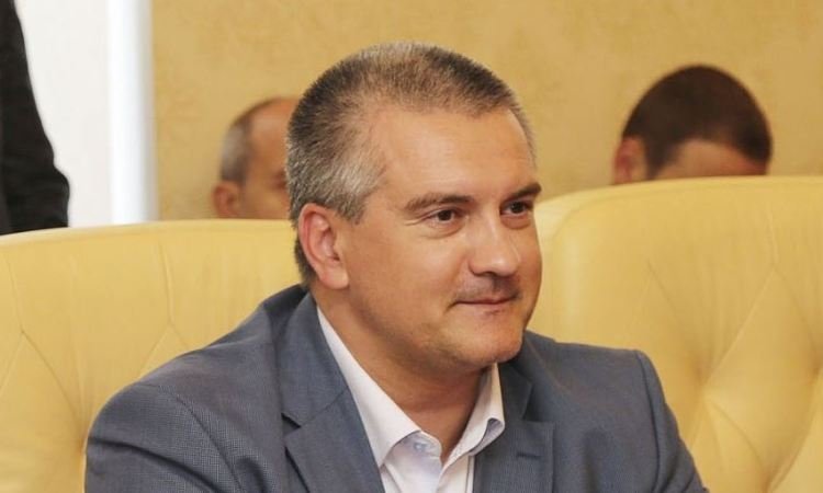 Аксенов: Порошенко не стоит «мечтать» о возвращении Крыма Аксенов: Порошенко не стоит «мечтать» о возвращении Крыма