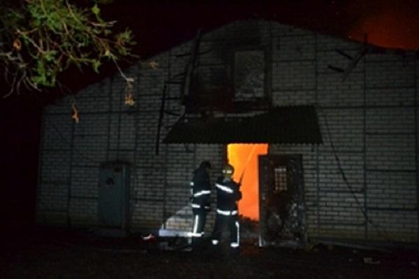 Под Одессой была подожжена и сгорела казарма ВСУ Под Одессой была подожжена и сгорела казарма ВСУ