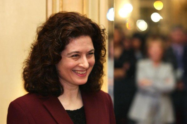 Китай отказал французской журналистке в продлении удостоверения из-за открытой поддержки терроризма