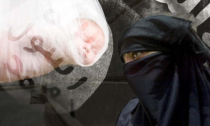 Женская банда ИГИЛ казнила молодую мать за кормление грудью Женская банда ИГИЛ казнила молодую мать за кормление грудью