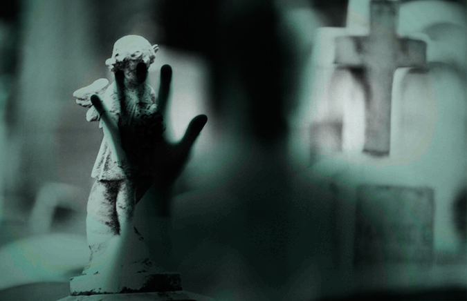 Оживший «покойник» сбежал из морга на свои поминки Оживший «покойник» сбежал из морга на свои поминки