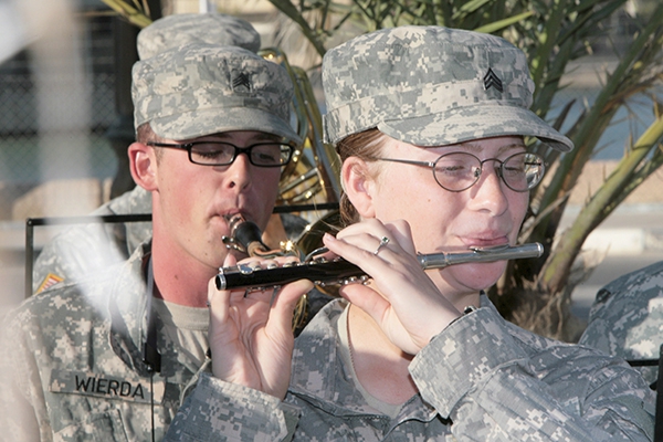 Крым планируют посетить военные музыканты из США и Европы Крым планируют посетить военные музыканты из США и Европы