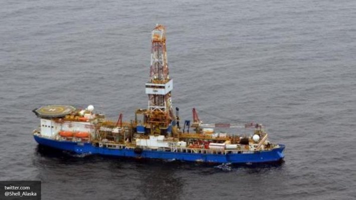 Украина арестовала буровые установки «Черноморнефтегаза» Украина арестовала буровые установки «Черноморнефтегаза»