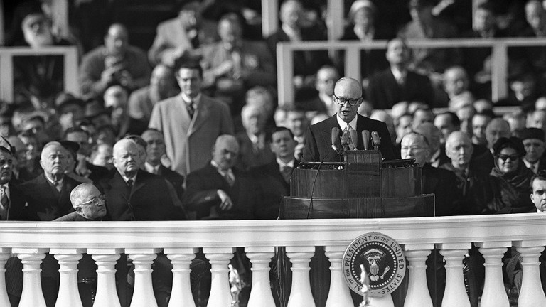 Если джентльмены проигрывают, они меняют правила игры Если джентльмены проигрывают, они меняют правила игры