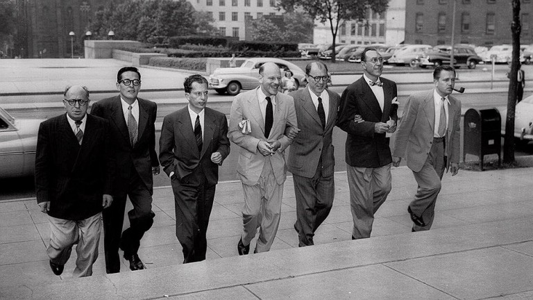 Если джентльмены проигрывают, они меняют правила игры Если джентльмены проигрывают, они меняют правила игры