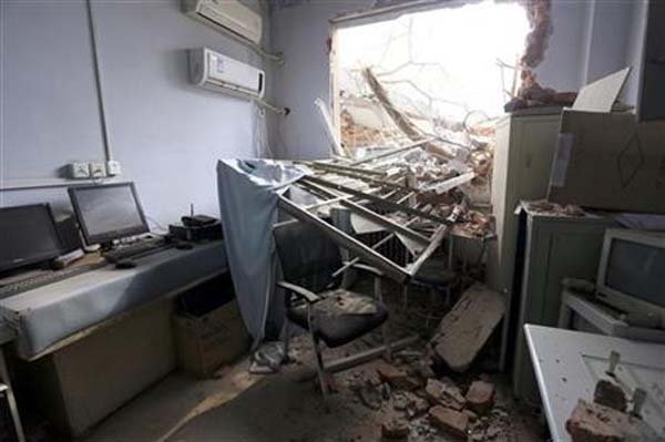 В Китае снесли больницу вместе с пациентами В Китае снесли больницу вместе с пациентами